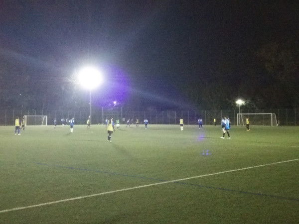 今宵はフルコートでサッカーを