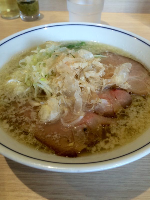 鱗の塩ラーメン