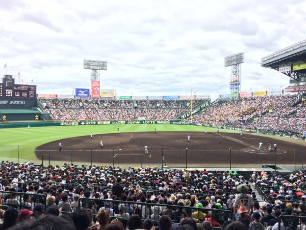 夏の高校野球真っ只中