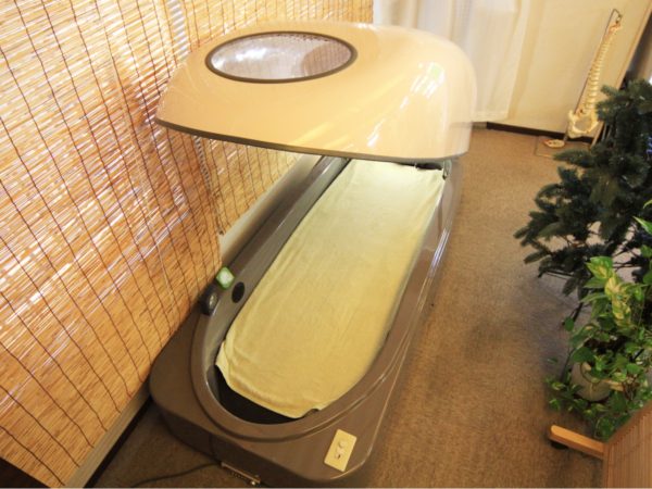 岩盤浴カプセル